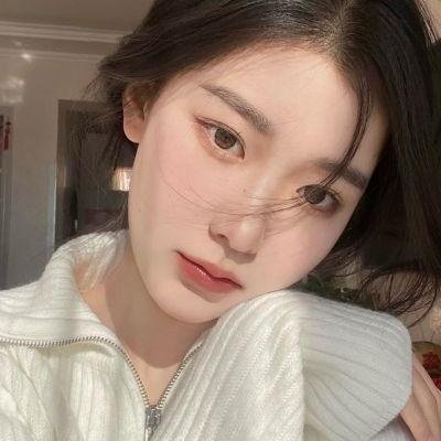 青梅酸酸你微甜海报